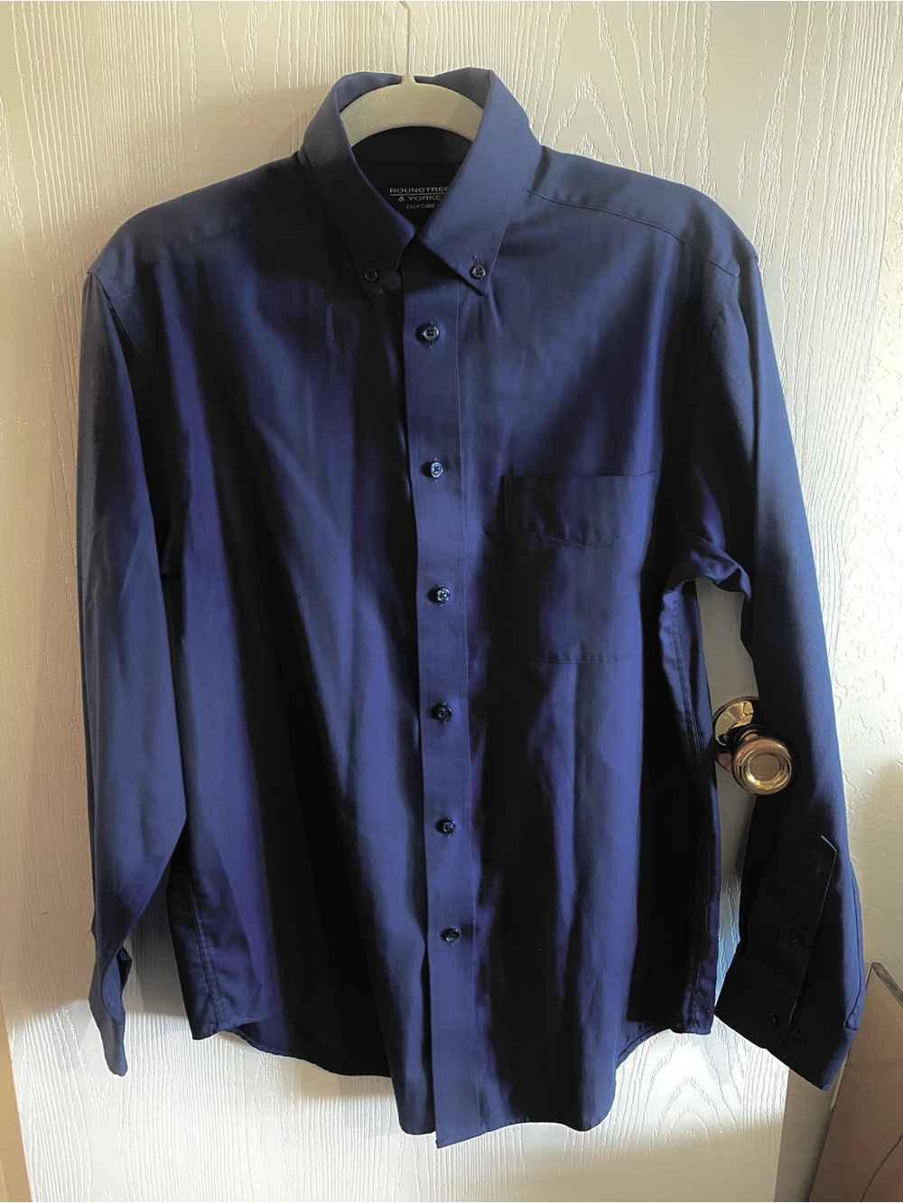Roundtree & Yorke Men's Navy Button-Down Dress Shirt